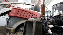 Аграрии Ставрополья закупили 121 трактор благодаря господдержке