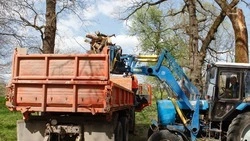 Субботник на реке Кума провели в Советском округе