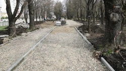 Благоустройство сквера проходит в Зеленокумске
